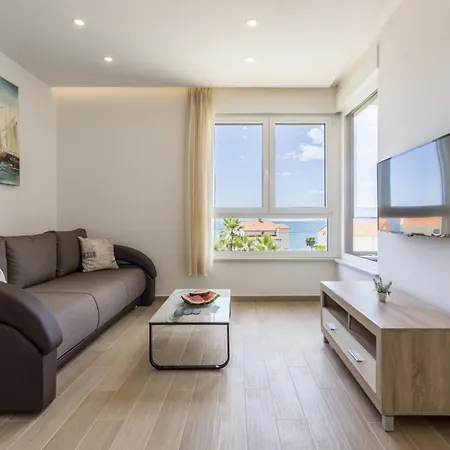 In Podstrana-sv Martin With Sea View, Balcony, Air Conditioning, Wifi 4777-3 *