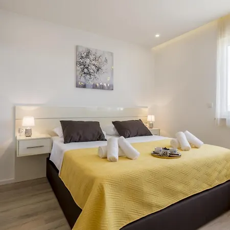 公寓 In Podstrana-sv Martin With Sea View, Balcony, Air Conditioning, Wifi 4777-3 珀德垂那